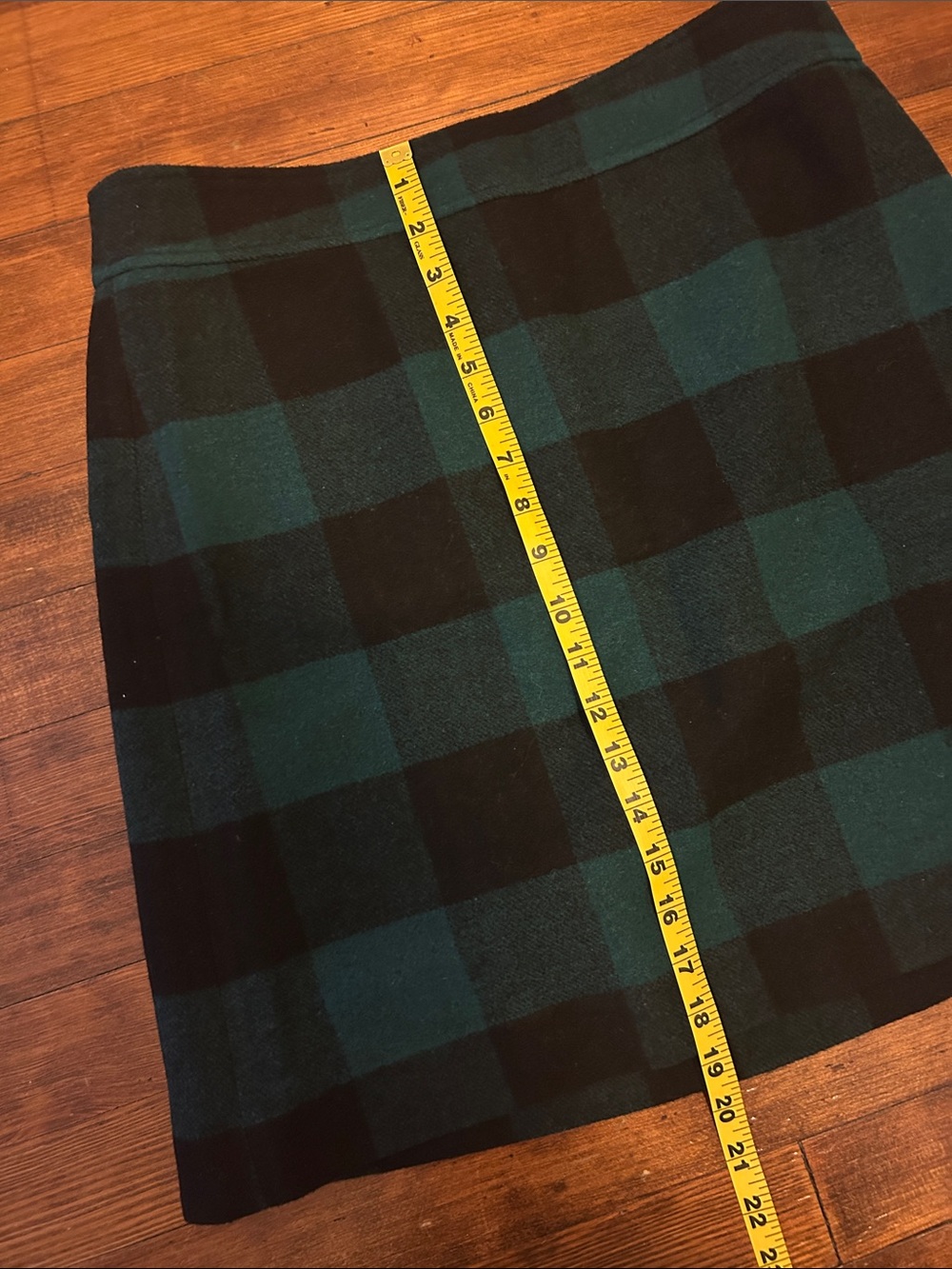 J. Crew Dark Green & Black Plaid A-Line Wool Mini Skirt - 10, NWOT - Picture 7 of 8